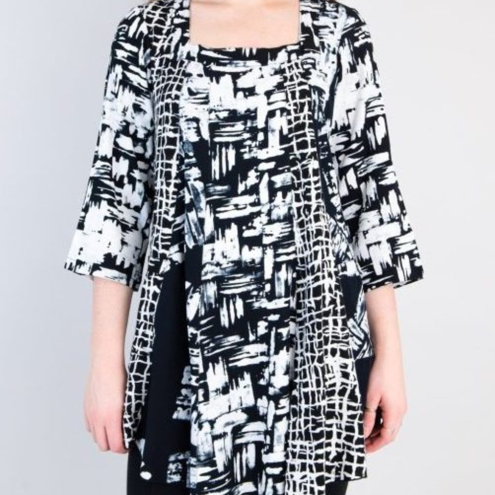 Blue Sky Clothing Weaver Tunic - Black & White Tiles 4X